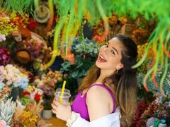 Sara Tendulkar Viral Photos: दोस्त के साथ जमकर डांस करते हुए नजर आईं सारा तेंदुलकर, फोटो वायरल