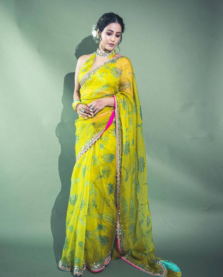 क हिना खानने तिच्या लेटेस्ट लूकचे फोटो इंस्टाग्रामवर शेअर केले आहेत. ज्यामध्ये ती खूपच सुंदर दिसत आहे. (फोटो सौजन्य :realhinakhan/इंस्टाग्राम)