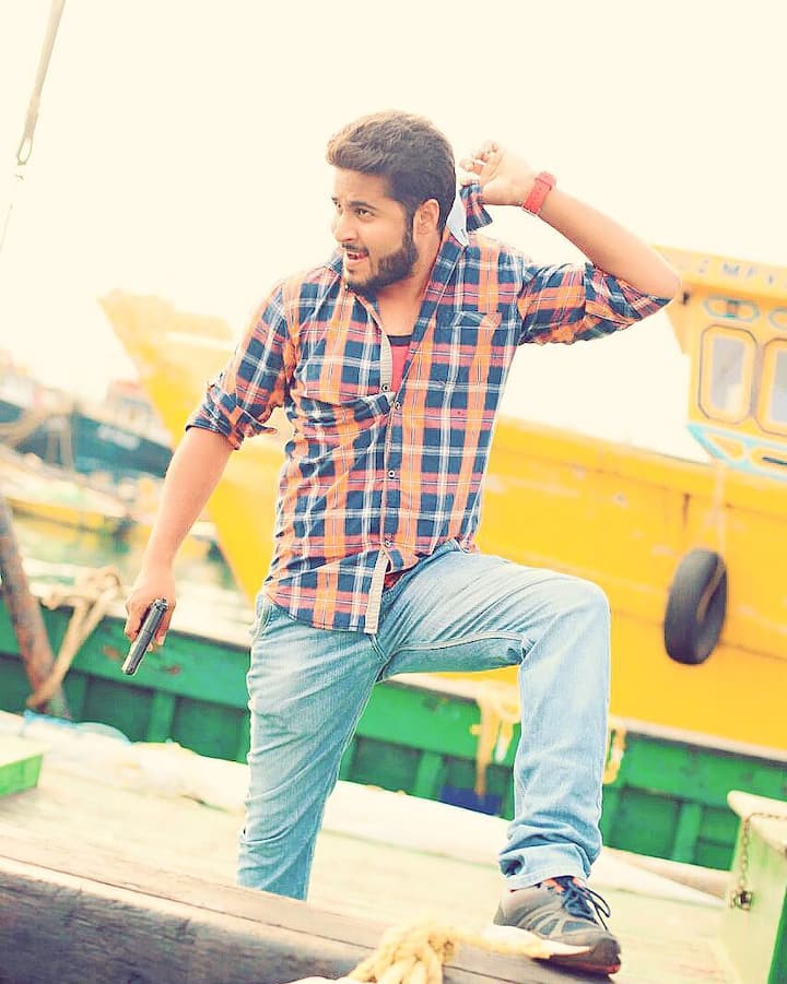 తనకు ఇద్దరు సోదరులు కూడా ఉన్నారు.(Image Credit: Shrihan Instagram)