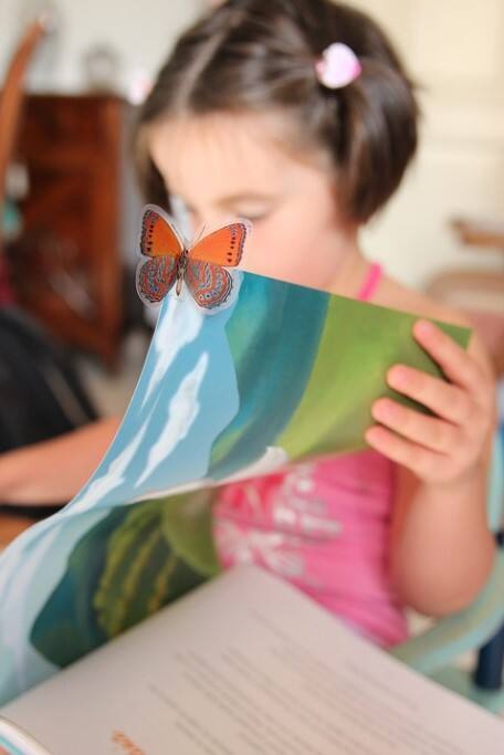 ছানির সমস্যা অর্থাৎ কনজেনিটাল ক্যাটার‍্যাক্ট (Congenital Cataract) হয়েছে কিনা জানতে তাই রেটিনোস্কপি জরুরি।