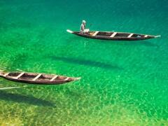 Umangot River: शीशे की तरह साफ है इस नदी का पानी, इतना क्लिस्टर क्लियर कि खुद कि झलक भी देख सकते हैं आप