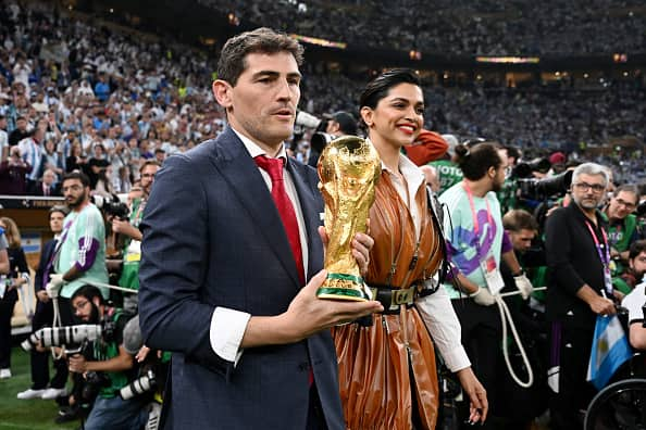 Deepika Padukone unveils the FIFA World Cup trophy at the stadium