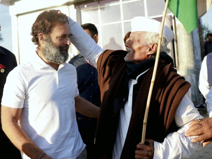 वह उज्जैन से राहुल गांधी की अगुवाई वाली पदयात्रा में शामिल हुए थे और उम्र की सीमाओं को लांघकर उनका इरादा श्रीनगर के लाल चौक पर तिरंगा  (राष्ट्र ध्वज)फहराने का है.