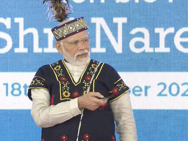 चीन से तनाव के बीच नॉर्थ-ईस्ट से बोले PM मोदी- सीमा पर तेजी से चल रहा निर्माण का काम, गांव लौटेंगे लोग PM Modi Address Public Meeting in Shillong Inaugurate Projects चीन से तनाव के बीच नॉर्थ-ईस्ट से बोले PM मोदी- सीमा पर तेजी से चल रहा निर्माण का काम, गांव लौटेंगे लोग