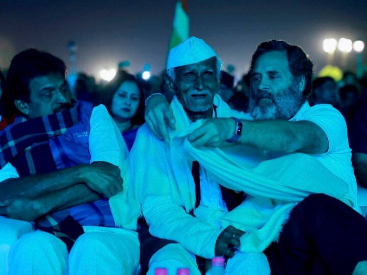 मिश्रा ने  कहा, ‘‘मैंने उज्जैन के महाकालेश्वर मंदिर में संकल्प लिया था कि मैं कश्मीर तक यात्रा करूंगा.. .कांग्रेस कार्यकर्ताओं ने मुझे कार में बैठने के लिए कहा, लेकिन मैंने इनकार कर दिया.