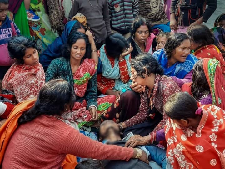 Bihar Hooch Tragedy: छपरा शराब कांड में पुलिसकर्मियों पर गाज, थानेदार समेत 4 सस्पेंड