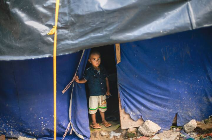 বিশ্বজুড়ে হওয়া এমন ঘটনার দিকে নজর আনার জন্য়ই একটি বিশেষ দিন বেছে নেওয়া হয়েছে। প্রতিবছর ১৮ ডিসেম্বর পালিত হয় আন্তর্জাতিক পরিযায়ী দিবস (International Migrants Day) ছবি: PTI