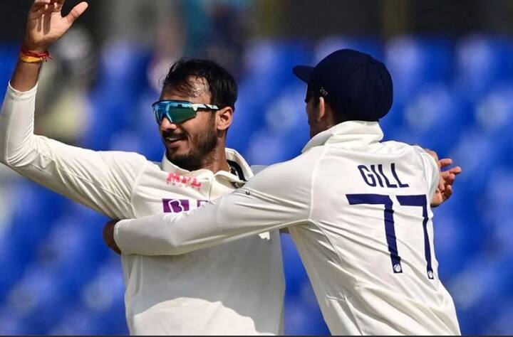 ਅਕਸ਼ਰ ਪਟੇਲ ਨੇ ਇਕ ਵਾਰ ਫਿਰ ਆਪਣੀ ਗੇਂਦਬਾਜ਼ੀ ਨਾਲ ਸਾਰਿਆਂ ਨੂੰ ਪ੍ਰਭਾਵਿਤ ਕੀਤਾ। ਅਕਸ਼ਰ ਪਟੇਲ ਨੂੰ ਪਹਿਲੀ ਪਾਰੀ 'ਚ ਸਿਰਫ ਇਕ ਵਿਕਟ ਮਿਲੀ ਸੀ ਪਰ ਉਹ ਦੂਜੀ ਪਾਰੀ 'ਚ ਸਭ ਤੋਂ ਸਫਲ ਰਿਹਾ। ਇਸ ਪਾਰੀ 'ਚ ਉਨ੍ਹਾਂ ਨੇ 4 ਵਿਕਟਾਂ ਆਪਣੇ ਨਾਂ ਕੀਤੀਆਂ।