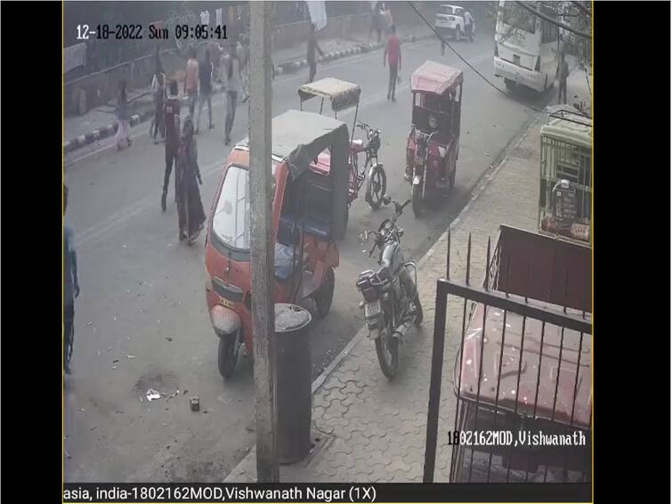 Caught On Camera Speeding Car Runs Over 3 Children In Delhi's Gulabi Bagh Area Caught On Camera: Speeding Car Runs Over 3 Children In Delhi's Gulabi Bagh Area