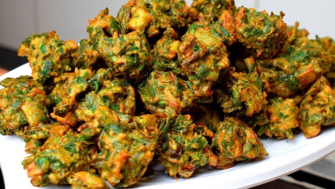 Roti Ke Pakode : ਰਾਤ ਦੀ ਬਚੀ ਹੋਈ ਰੋਟੀ ਤੋਂ ਬਣਾਓ ਸੁਆਦੀ ਪਕੌੜੇ.. ਇਹ ਹੈ ਇਸਦੀ ਆਸਾਨ ਰੈਸਿਪੀ Roti Ke Pakode : Make delicious pakodas from the leftover roti of the night.. Here is its easy recipe Roti Ke Pakode : ਰਾਤ ਦੀ ਬਚੀ ਹੋਈ ਰੋਟੀ ਤੋਂ ਬਣਾਓ ਸੁਆਦੀ ਪਕੌੜੇ.. ਇਹ ਹੈ ਇਸਦੀ ਆਸਾਨ ਰੈਸਿਪੀ