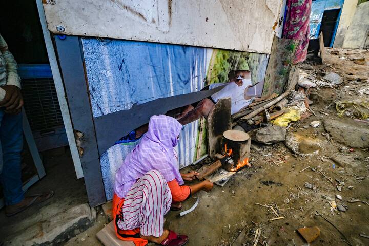 ১৯৯০ সালে UNGA -এর তরফে International Convention on the Protection of the Rights of All Migrant Workers and Members of Their Families গ্রহণ করা হয়। ছবি: PTI