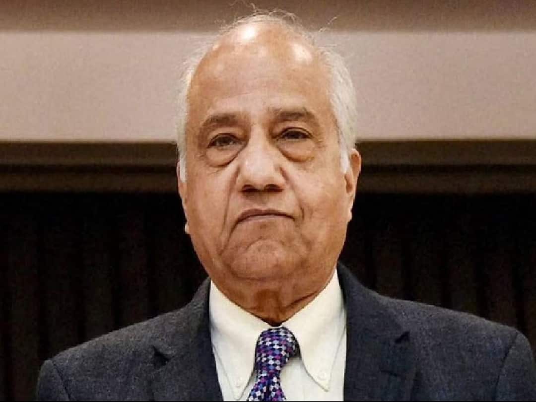 Just.B. N. Srikrishna: न्यायाधीश, पत्रकार डगमगले तर लोकशाही कोसळणार; न्या. बी.एन. श्रीकृष्णा यांचे प्रतिपादन If Journalism falters, Democracy falls said Justice B N Srikrishna in Mumbai press club Red Ink Award Ceremony Just.B. N. Srikrishna: न्यायाधीश, पत्रकार डगमगले तर लोकशाही कोसळणार; न्या. बी.एन. श्रीकृष्णा यांचे प्रतिपादन