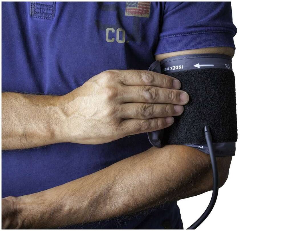 Potassium deficiency can lead to hypertension High BP: ఈ పోషకలోపంతో హైబీపీ వచ్చే అవకాశం, రాకుండా ఉండాలంటే తినాల్సినవి ఇవే