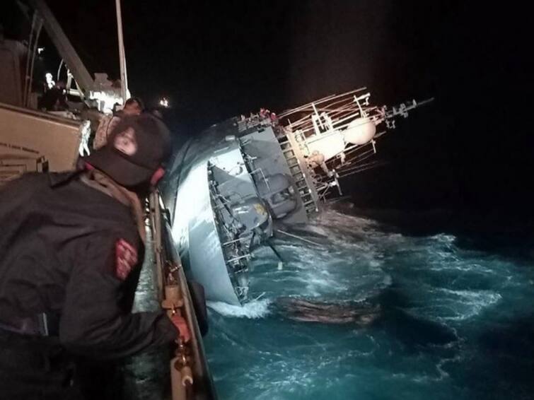 Thailand Launches Rescue Operation For 33 Missing Marines After Warship Sinks Thailand Launches Rescue Operation For 33 Missing Marines After Warship Sinks