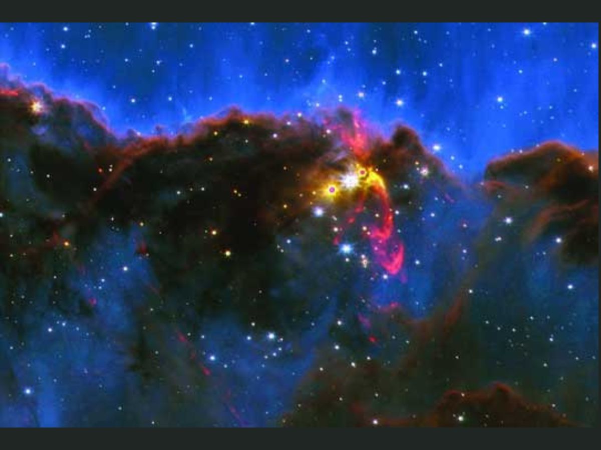Wallpaper Mural Cosmic Cliffs in the Carina Nebula  Muralunique