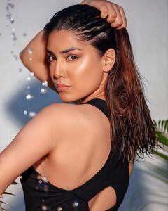 Sargam Koushal Winning: শিক্ষিকা থেকে 'মিসেস ওয়ার্ল্ড', ২১ বছর পরে ভারতকে গর্বিত করলেন সরগম