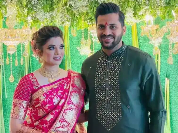 Indian Cricketer Shardul Thakur Mittali Parulkar Tie The Knot in 2023 Februaryn Shardul Thakur Wedding : 'लॉर्ड' शार्दूल लवकरच अडकणार लग्नबंधनात! कर्जतमध्ये होणार विवाह सोहळा