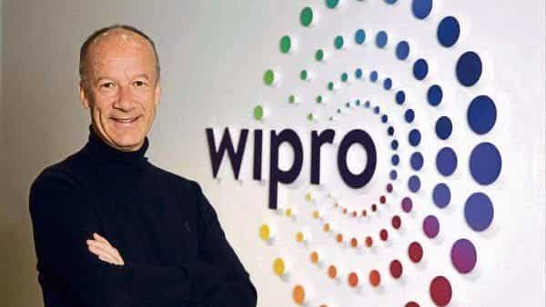 थियरी डेलापोर्टे, विप्रो : Wipro के CEO थिएरी डेलापोर्टे भी सबसे ज्यादा सैलरी पाने वालों की इस लिस्ट में शामिल हैं. पिछले साल तक इनके सालाना पैकेज की बात करें तो यह 79.8 करोड़ रुपए थी. लेकिन इस बार पिछले वर्ष की तुलना में यह 20% और अधिक बढ़ गया है.