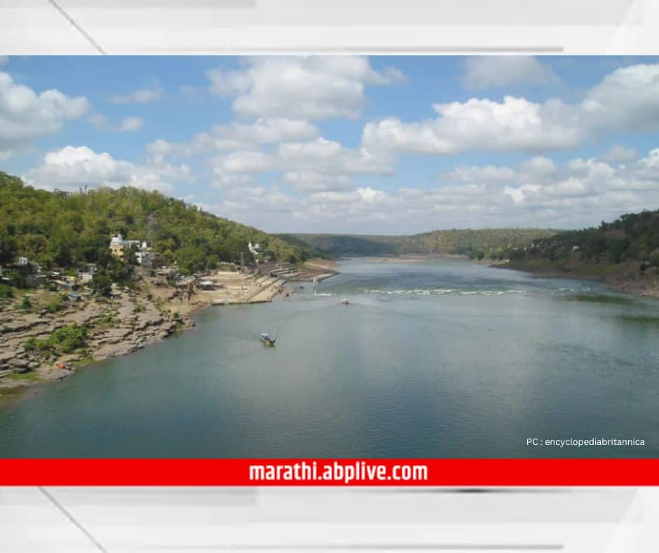 उलट दिशेने वाहते भारतातील 'ही' नदी, कारण जाणून व्हाल चकित narmada river flows against current know reason Narmada River flow Narmada River mythology उलट दिशेने वाहते भारतातील 'ही' नदी, कारण जाणून व्हाल चकित