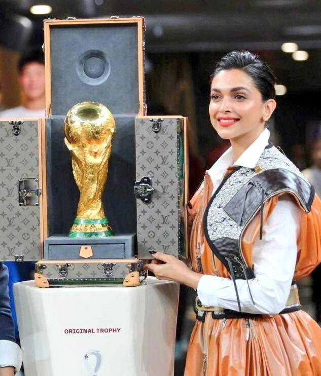 दीपिका फिफा विश्वचषकाचा एक भाग असल्याने प्रचंड आनंदी आहे.