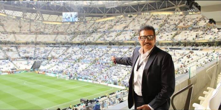 Former cricketer Ravi Shastri was also present at the stadium. He also shared a video with Ranveer Singh from the stand. (Image: Instagram)