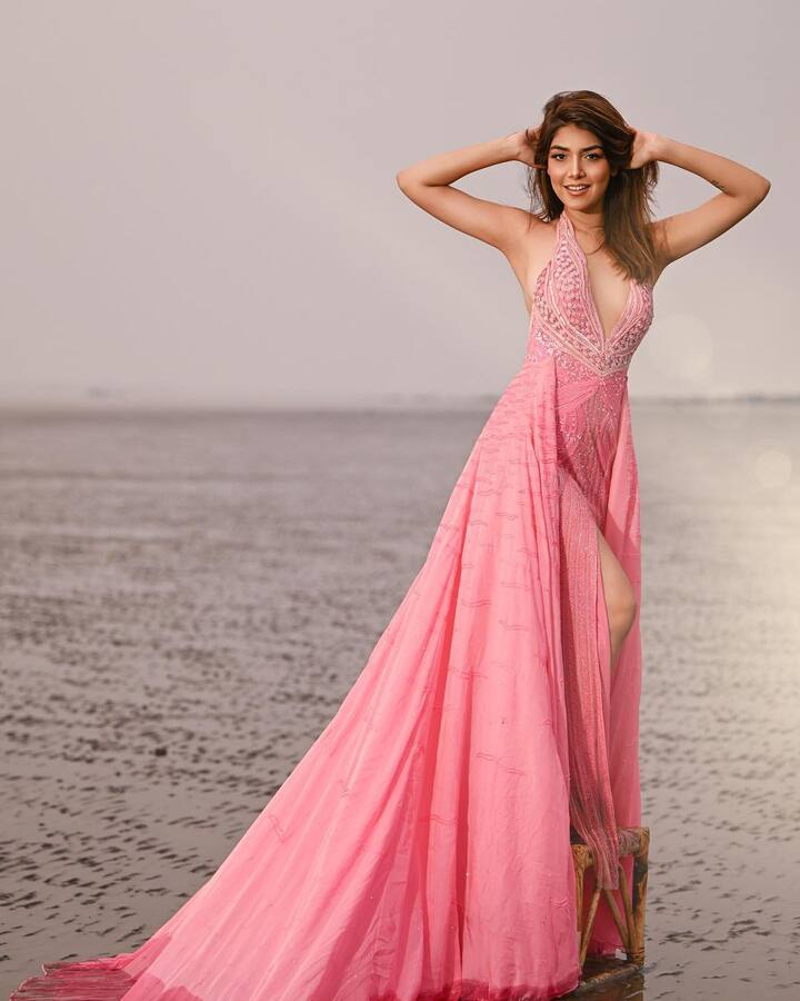 मिसेस वर्ल्डची सुरुवात 1984 साली झाली. पूर्वी मिसेस वर्ल्ड नव्हते पण तिचे नाव मिसेस अमेरिका होते. (फोटो सौजन्य :sargam3/इंस्टाग्राम)