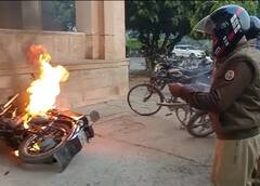 Allahabad University: સિગરેટ પીવાને લઈ અલ્હાબાદ યુનિવર્સિટીમાં બબાલ, અનેક રાઉન્ડ ગોળીબાર