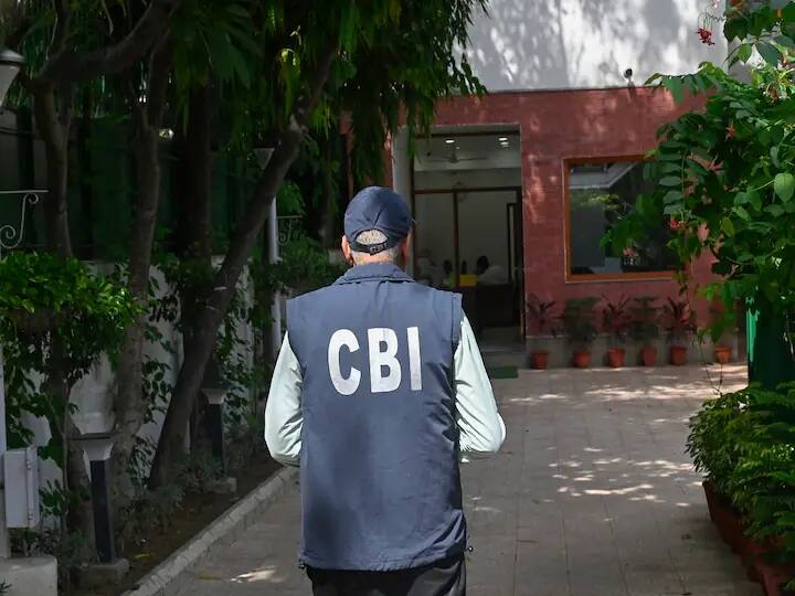 Bogtui Case lalan sheikh wife Reshma Bibi accuses CBI officers of theft Bogtui Case: बोगतुई हिंसा के मुख्य आरोपी की पत्नी ने CBI अफसरों पर लगाया चोरी का आरोप, एक हफ्ते में दो बार दर्ज कराई शिकायत
