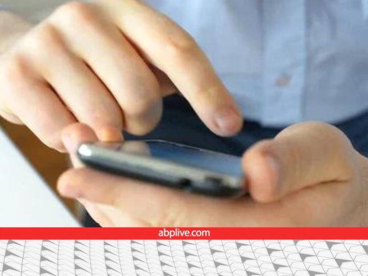 सोशल मीडिया की लत छुड़ाने के लिए बनाया गया ये खास ऐप, फोन से दूर होने लगे लोग... जानिए इसमें ऐसा क्या है? How One Sec app works to get rid of addiction from social media सोशल मीडिया की लत छुड़ाने के लिए बनाया गया ये खास ऐप, फोन से दूर होने लगे लोग... जानिए इसमें ऐसा क्या है?