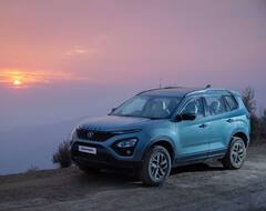 Car Discount Offers: साल के अंतिम दिनों में ये कार कंपनियां दे रही हैं तगड़े डिस्काउंट ऑफर्स, कर सकते हैं लाखों की बचत