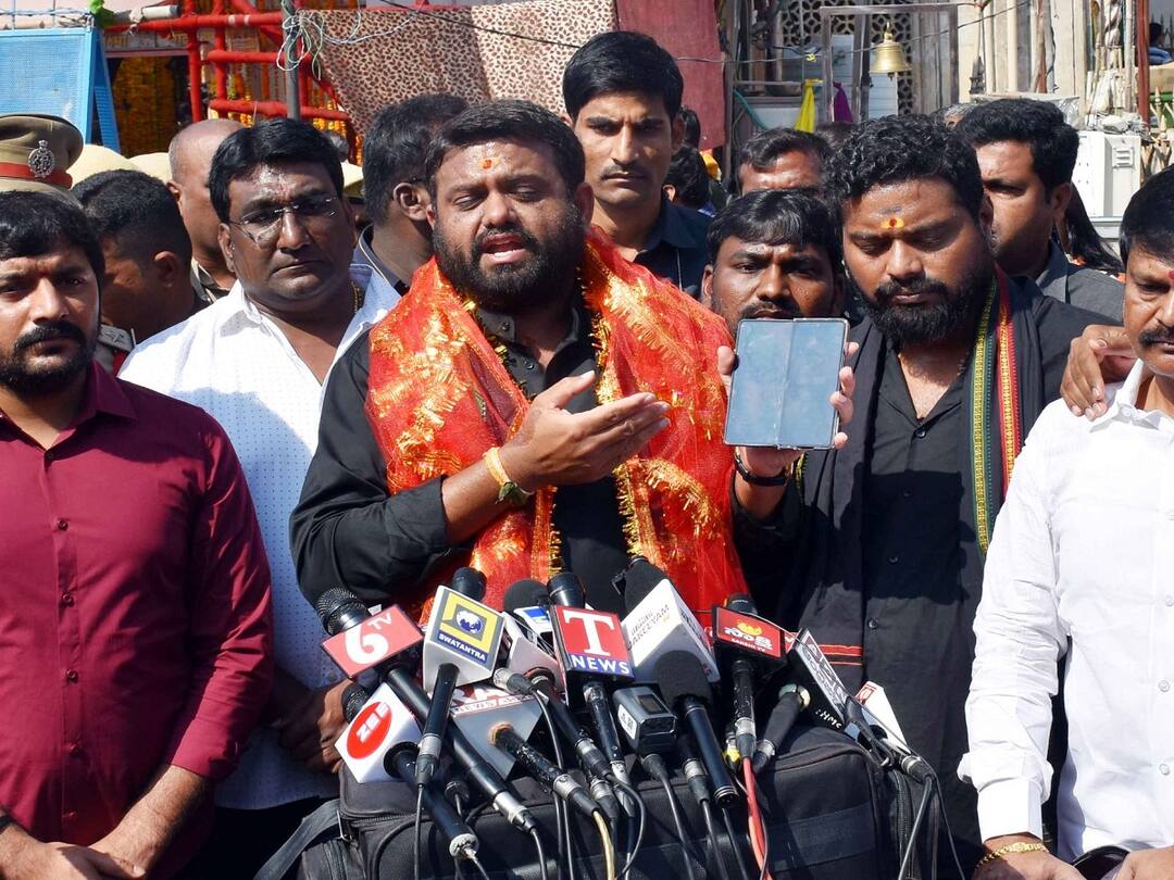 ED On Rohit Reddy: పైలట్ రోహిత్ రెడ్డికి ఈడీ షాక్! ఎమ్మెల్యే లేఖ తిరస్కరణ Enforcement Directorate refuses MLA Rohit Reddy's plea over investigation ED On Rohit Reddy: పైలట్ రోహిత్ రెడ్డికి ఈడీ షాక్! ఎమ్మెల్యే లేఖ తిరస్కరణ