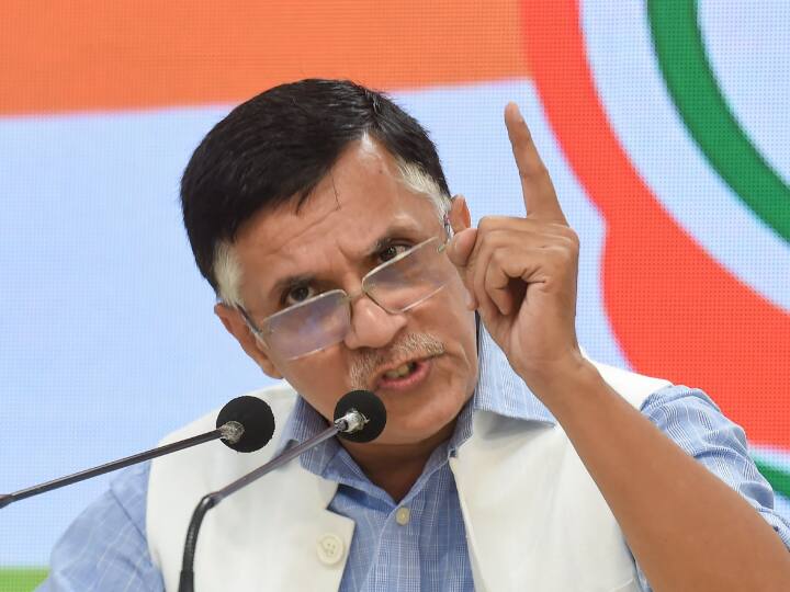 'राहुल गांधी पहले चीन से फंडिंग पर जवाब दें', अनुराग ठाकुर के इस बयान पर कांग्रेस का पलटवार, जानें क्या कुछ कहा? Rahul Gandhi should first answer on funding from China congress counterattacks on Anurag Thakur statement congress bjp 'राहुल गांधी पहले चीन से फंडिंग पर जवाब दें', अनुराग ठाकुर के इस बयान पर कांग्रेस का पलटवार, जानें क्या कुछ कहा?