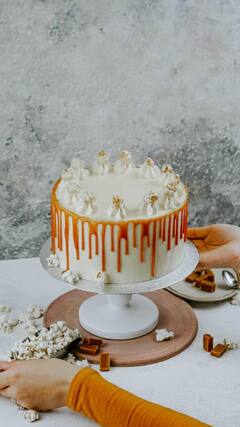 Christmas Cake History : ख्रिसमसच्या दिवशीच केक का कापतात? वाचा रंजक इतिहास