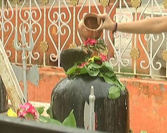 Rajkot: આ મંદિરમાં મહાદેવનો જળાભિષેક કરવો હોય તો આપવા પડશે 351 રૂપિયા.. જુઓ વીડિયો
