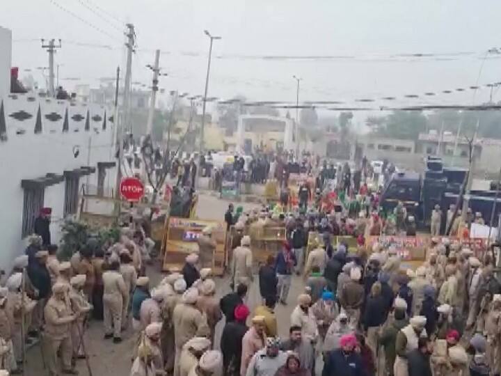 farmers protest in Jeera against liquor factor in punjab clash between protesters and police Farmers Protest: शराब फैक्ट्री के खिलाफ पंजाब में किसानों का प्रदर्शन, प्रदर्शनकारियों और पुलिस के बीच जबरदस्त झड़प