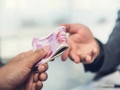 Fixed Deposit: मुदत ठेवीवर  'या' दोन बँकांकडून 9 टक्के व्याज दर