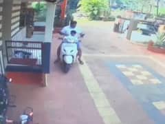 Man Leaves Ignition Of Scooty On With Child Standing On Its Leg Space - Watch What Happens next