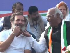 Video: ਖੜਗੇ ਸਟੇਜ 'ਤੇ ਬਹੁਤ ਖੁਸ਼ ਨਜ਼ਰ ਆਏ, ਦਾੜ੍ਹੀ ਨੂੰ ਛੂਹਦੇ ਹੋਏ ਅਤੇ ਰਾਹੁਲ ਗਾਂਧੀ ਨੂੰ ਪਿਆਰ ਕਰਦੇ ਹੋਏ ਦਾ ਵੀਡੀਓ ਹੋਇਆ ਵਾਇਰਲ