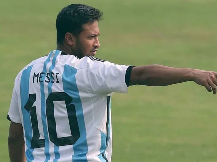 India vs Bangladesh: Shakib Al Hasan trains wearing Lionel Messi's Argentina jersey ahead of 2nd Test see pic Shakib Wearing Messi Jersey: மெஸ்ஸியின் ஜெர்ஸியுடன் பயிற்சியில் ஈடுபட்ட வங்கதேச கேப்டன்!