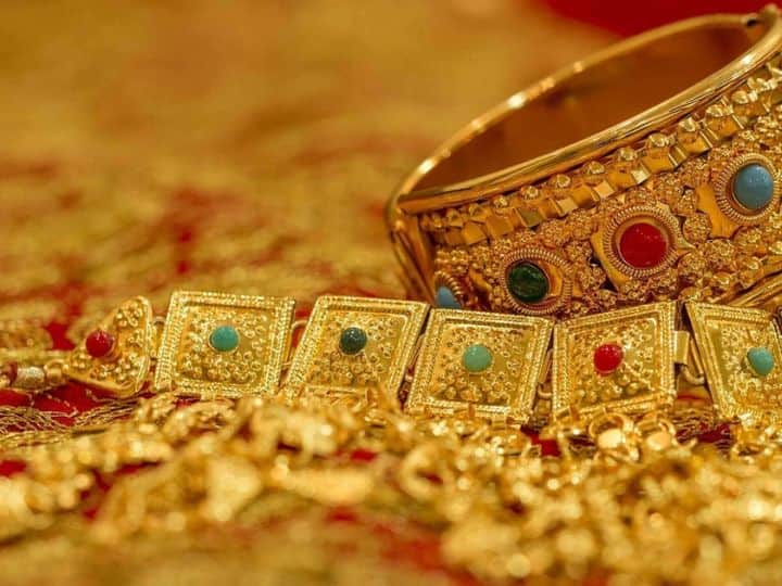 Gold and silver price on 22 December, 2022: Gold crosses 55 thousand, silver also above 69 thousand Gold Silver Price Today: સોનાનો ભાવ 55 હજારને પાર, ચાંદી પણ 69 હજારની ઉપર, જાણો આજના લેટેસ્ટ ભાવ