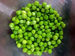 Green Peas Benefits: हिरवे वाटाणे हिवाळ्यात चवीसोबतच आरोग्यही वाढवतात, वाचा फायदे!