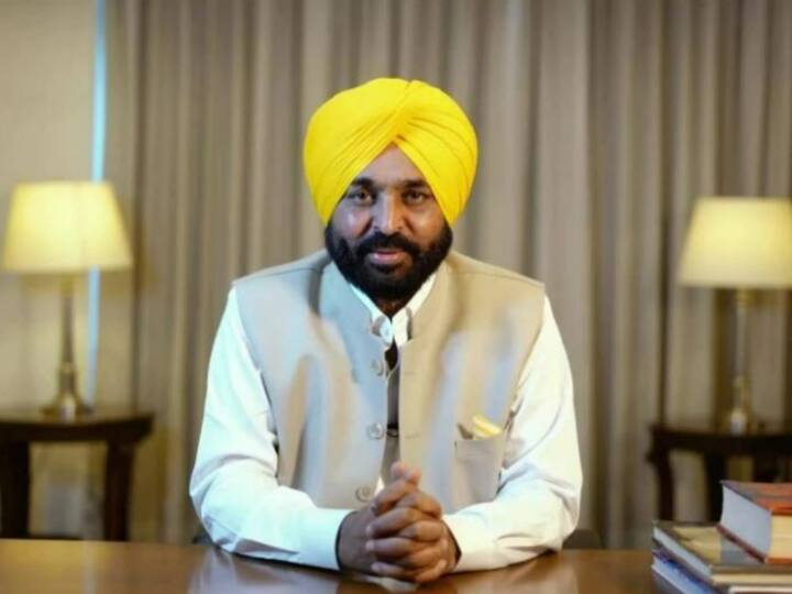 Punjab School CM Bhagwant Mann announced schools will open on 10am from December 21 Punjab School: पंजाब में 21 दिसंबर से सुबह 10 बजे से खुलेंगे स्कूल, जानें- सीएम भगवंत मान ने क्यों लिया ये फैसला?