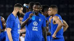 Karim Benzema: বিশ্বকাপ শেষেই আন্তর্জাতিক ফুটবলকে বিদায় জানালেন করিম বেঞ্জেমা