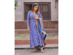 Sneha : சுடிதார் அணிந்து வந்த சொர்கமே...நடிகை சினேகாவின் லேட்டஸ்ட் க்ளிக்ஸ் !