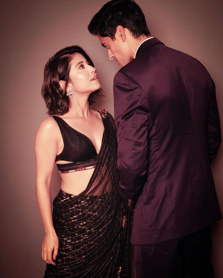 2018 లో నటుడు, రాపర్ చైతన్య శర్మతో వివాహం.Photo Credit@Shweta Tripathi/Instagram