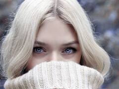 इस रंग के कपड़े पहनने पर नहीं लगती है ज्यादा ठंड, यकीन ना हो तो आजमा कर देख लें