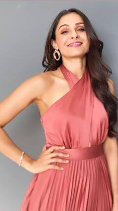 HBD Andrea Jeremia : ஆண்ட்ரியா பற்றிய சுவாரஸ்ய தகவல்கள் இதோ..!