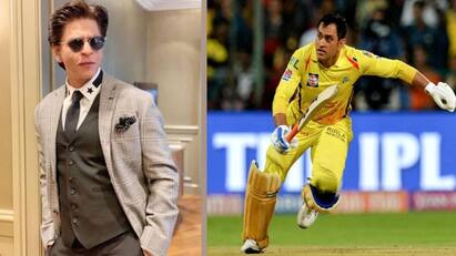KKR owner Shah Rukh Khan EPIC response to ‘How do you feel when MS Dhoni bats vs KKR’ sets Internet on fire ahead of IPL 2023 Auction IPL 2023: নাইটদের বিরুদ্ধে ধোনি যখন ব্যাট করে, কেমন অনুভূতি হয়? উত্তরে কী বললেন শাহরুখ?