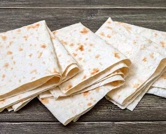 घर आए मेहमानों को आप सर्व कर सकते हैं ये 8 तरह की रोटियां...जानिए इनके नाम