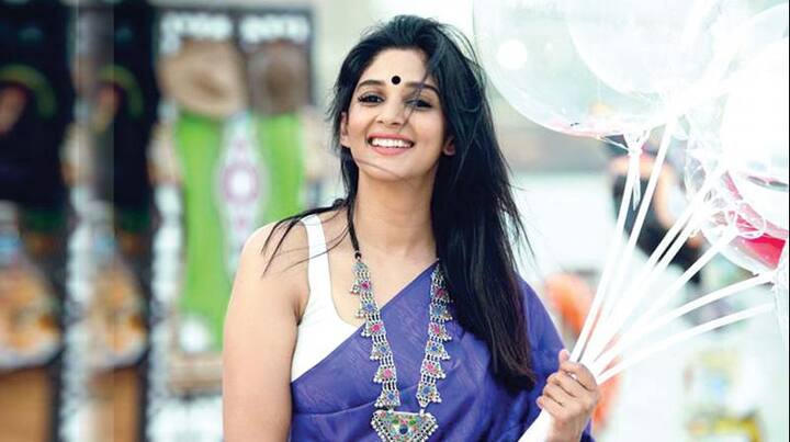 மலையாளத்தில் பிரபல நடிகை